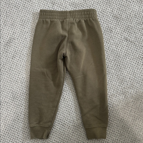 Nike Kids Brown and Orange Sweatshirt and Joggers Set - Picture 7 of 7